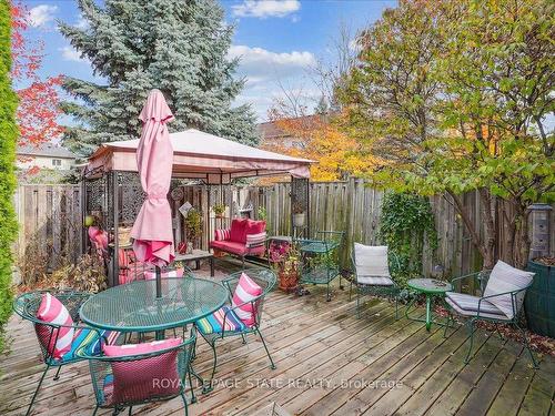 37 Willow Lane, Grimsby, ON - Outdoor With Deck Patio Veranda