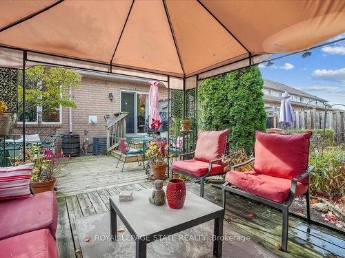 37 Willow Lane, Grimsby, ON - Outdoor With Deck Patio Veranda With Exterior