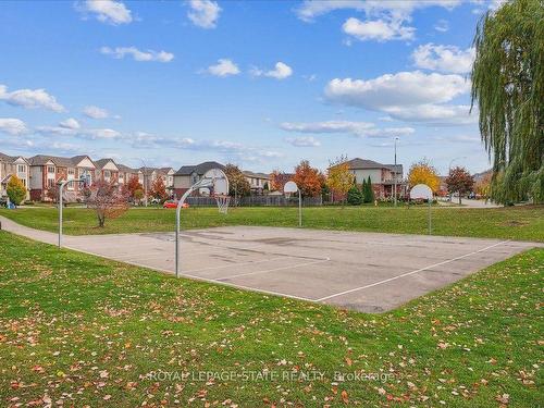 37 Willow Lane, Grimsby, ON - Outdoor