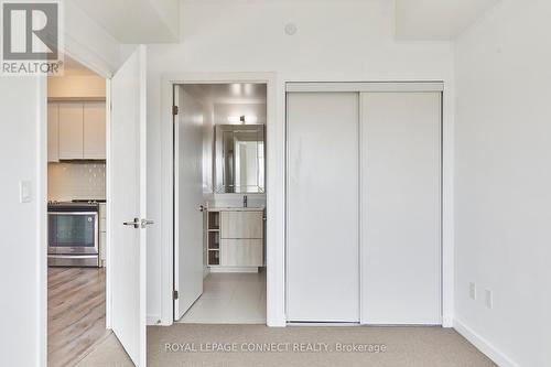 521 - 52 Forest Manor Road, Toronto, ON - Indoor Photo Showing Bathroom