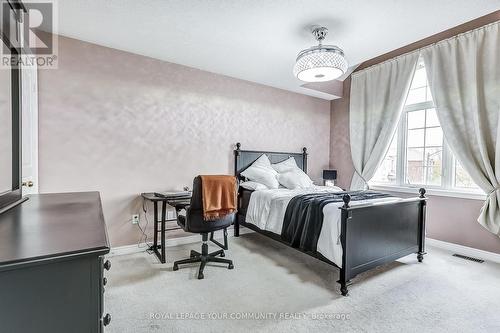 1226 Atkins Drive, Newmarket, ON - Indoor Photo Showing Bedroom