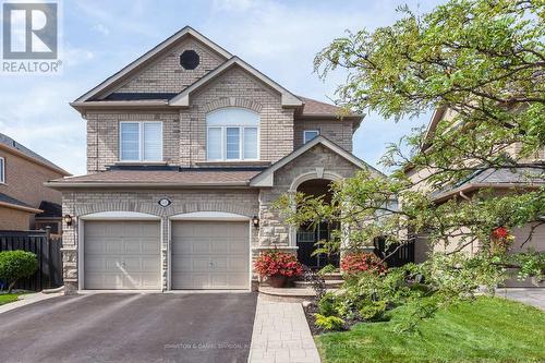 542 Vellore Woods Boulevard, Vaughan, ON - Outdoor With Facade