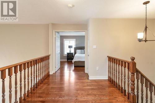 542 Vellore Woods Boulevard, Vaughan, ON - Indoor Photo Showing Other Room