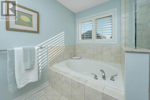 13 Beacon Hill Drive, Brampton, ON - Indoor Photo Showing Bathroom