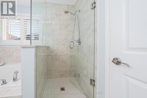 13 Beacon Hill Drive, Brampton, ON - Indoor Photo Showing Bathroom