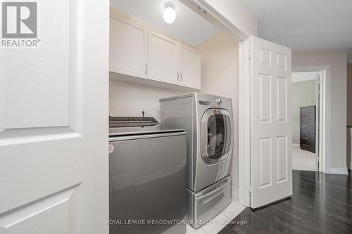 13 Beacon Hill Drive, Brampton, ON - Indoor Photo Showing Laundry Room