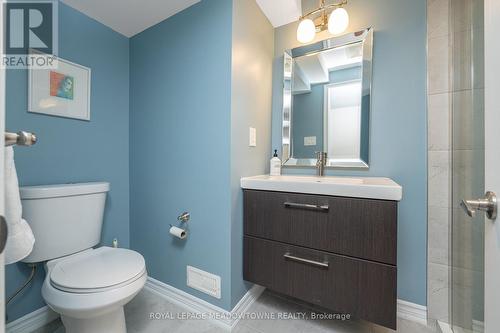 13 Beacon Hill Drive, Brampton, ON - Indoor Photo Showing Bathroom