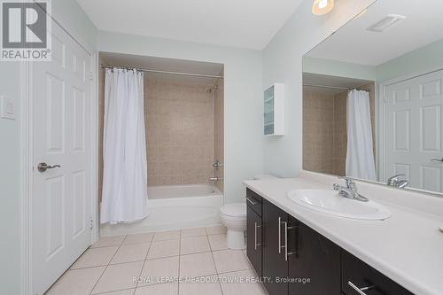 13 Beacon Hill Drive, Brampton, ON - Indoor Photo Showing Bathroom