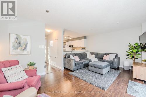 6 - 426 Grange Road, Guelph, ON - Indoor Photo Showing Living Room