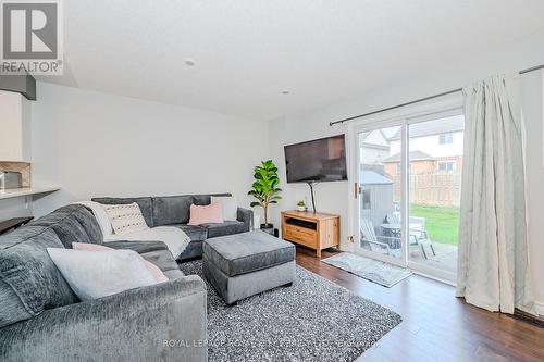 6 - 426 Grange Road, Guelph, ON - Indoor Photo Showing Living Room