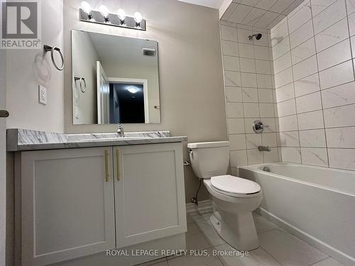 10 - 30 Mia Drive, Hamilton, ON - Indoor Photo Showing Bathroom