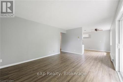 65 Queen Street, North Dundas, ON - Indoor Photo Showing Other Room