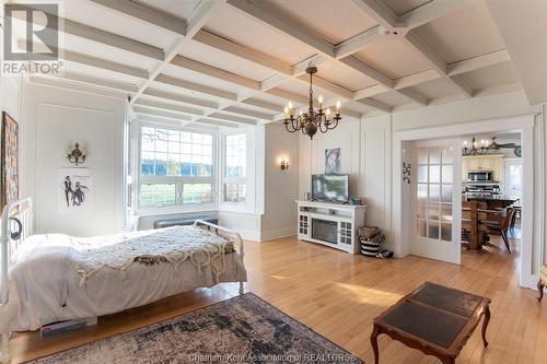 13590 Longwoods Road, Thamesville, ON - Indoor Photo Showing Bedroom