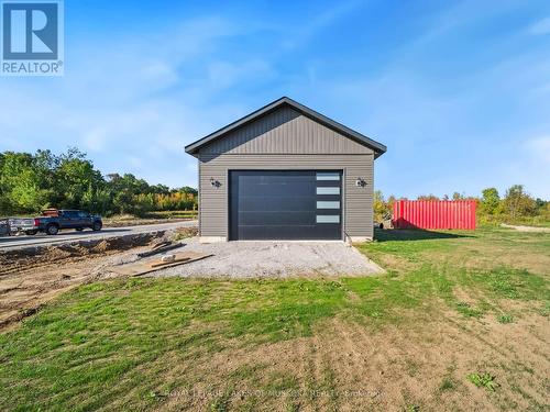 24 Keyzer Drive, Oro-Medonte, ON - Outdoor