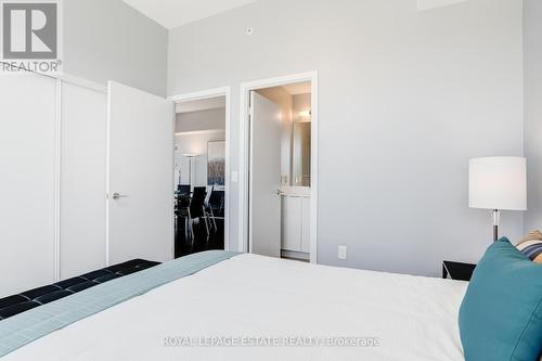 1123 - 30 Shore Breeze Drive, Toronto, ON - Indoor Photo Showing Bedroom