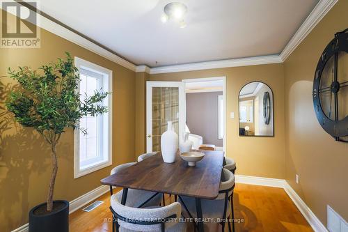 6420 Sapling Trail, Mississauga, ON - Indoor Photo Showing Dining Room