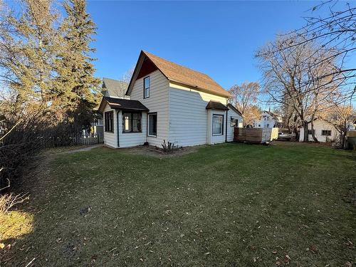 321 2Nd Street, Brandon, MB - Outdoor