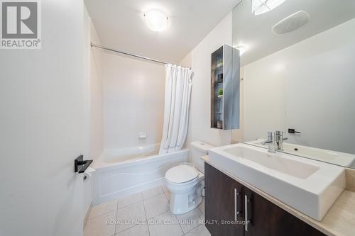 3407 - 55 Bremner Boulevard, Toronto, ON - Indoor Photo Showing Bathroom