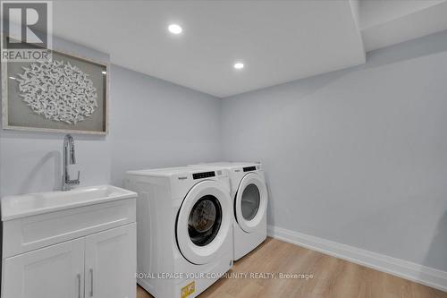 3 Clifford Crescent, New Tecumseth, ON - Indoor Photo Showing Laundry Room