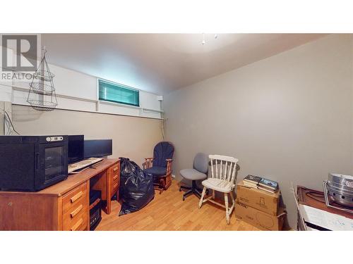 Basement rec room - 33 Little Van Horne Street S, Cranbrook, BC - Indoor Photo Showing Office