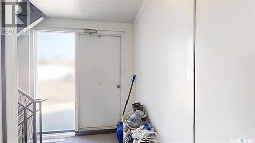 2 122 1St Avenue E, Kindersley, SK - Indoor Photo Showing Other Room