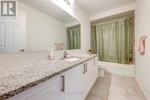 72 Auckland Drive E, Whitby, ON - Indoor Photo Showing Bathroom