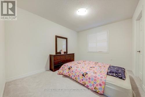 72 Auckland Drive E, Whitby, ON - Indoor Photo Showing Bedroom