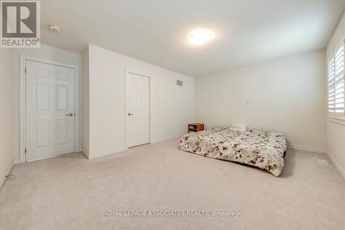 72 Auckland Drive E, Whitby, ON - Indoor Photo Showing Bedroom