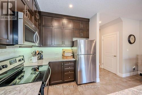 2 - 192 Brewery Street, Wilmot, ON - Indoor Photo Showing Kitchen