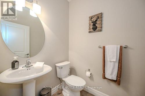 2 - 192 Brewery Street, Wilmot, ON - Indoor Photo Showing Bathroom