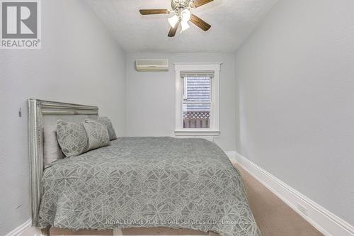 A - 194 Fairview Avenue, Toronto, ON - Indoor Photo Showing Bedroom