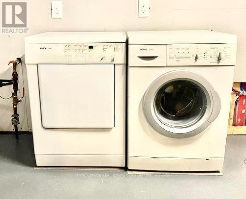 A - 194 Fairview Avenue, Toronto, ON - Indoor Photo Showing Laundry Room