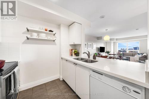 1527 - 60 Heintzman Street, Toronto, ON - Indoor Photo Showing Kitchen With Double Sink