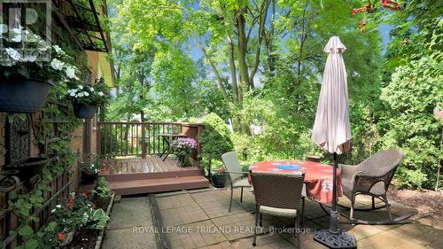 24 Longbow Place, London, ON - Outdoor With Deck Patio Veranda