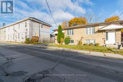 60 Catharine Street, Belleville, ON - Outdoor