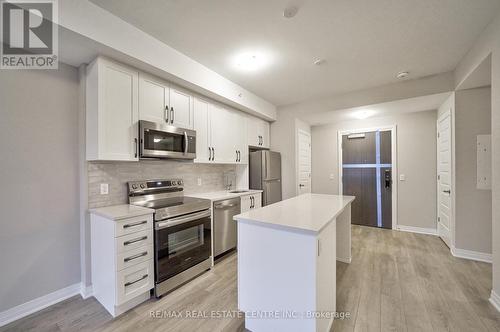 302 - 480 Gordon Krantz Avenue, Milton, ON - Indoor Photo Showing Kitchen