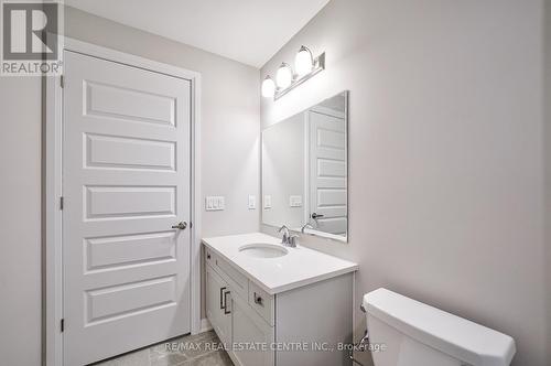 302 - 480 Gordon Krantz Avenue, Milton, ON - Indoor Photo Showing Bathroom