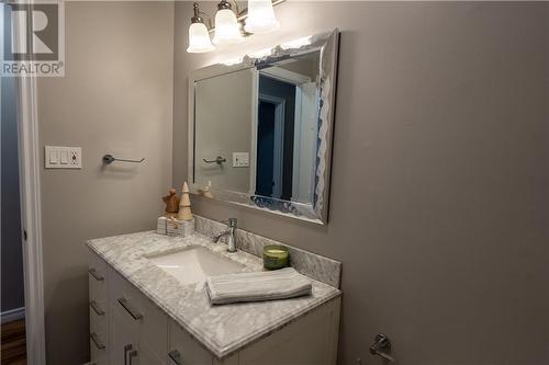 486 Hilbert Avenue, Cornwall, ON - Indoor Photo Showing Bathroom