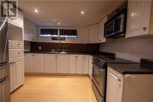 486 Hilbert Avenue, Cornwall, ON - Indoor Photo Showing Kitchen