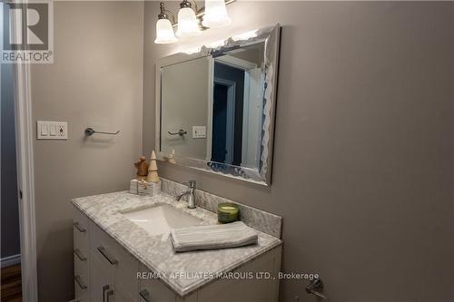 486 Hilbert Avenue, Cornwall (717 - Cornwall), ON - Indoor Photo Showing Bathroom