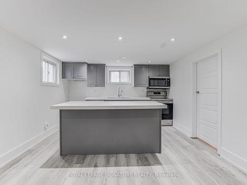 6 Bonnyview Dr, Toronto, ON 