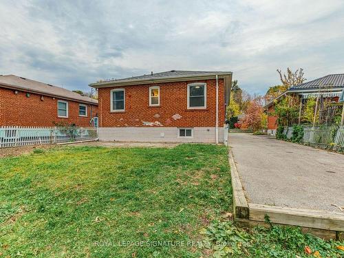 6 Bonnyview Dr, Toronto, ON 