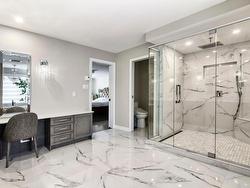 Ensuite bathroom - 