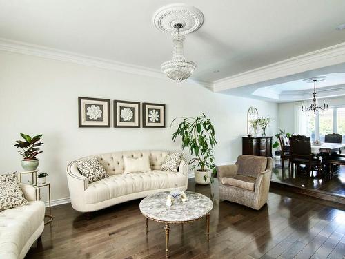 Salon - 9034 Crois. Richmond, Brossard, QC - Indoor Photo Showing Living Room