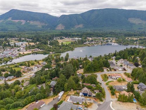 196 Elk Rd, Lake Cowichan, BC 