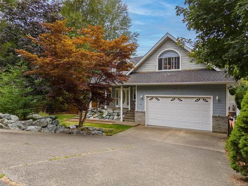 196 Elk Rd, Lake Cowichan, BC 