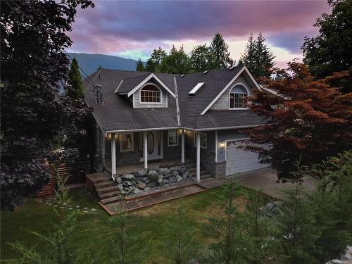 196 Elk Rd, Lake Cowichan, BC 