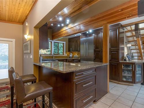 1460 Oceanspray Dr, North Saanich, BC 