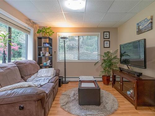 1460 Oceanspray Dr, North Saanich, BC 