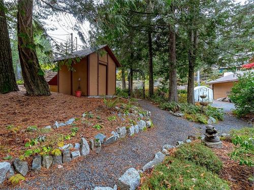 1460 Oceanspray Dr, North Saanich, BC 